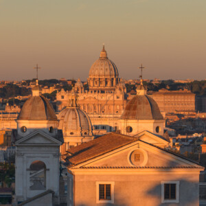 圆顶圣彼得罗al tramonto vista da Trinità dei Monti，罗马