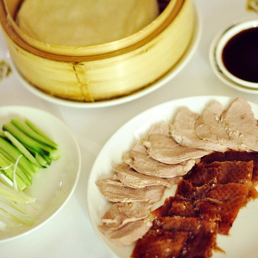 多尔切斯特中国堂餐厅的招牌菜北京烤鸭bob手机网页版官网